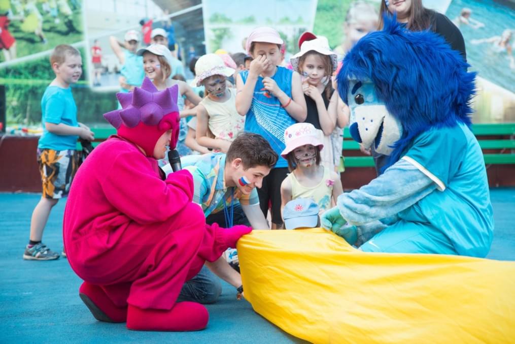 Голубой Лев посетил детский лагерь«Звездный»