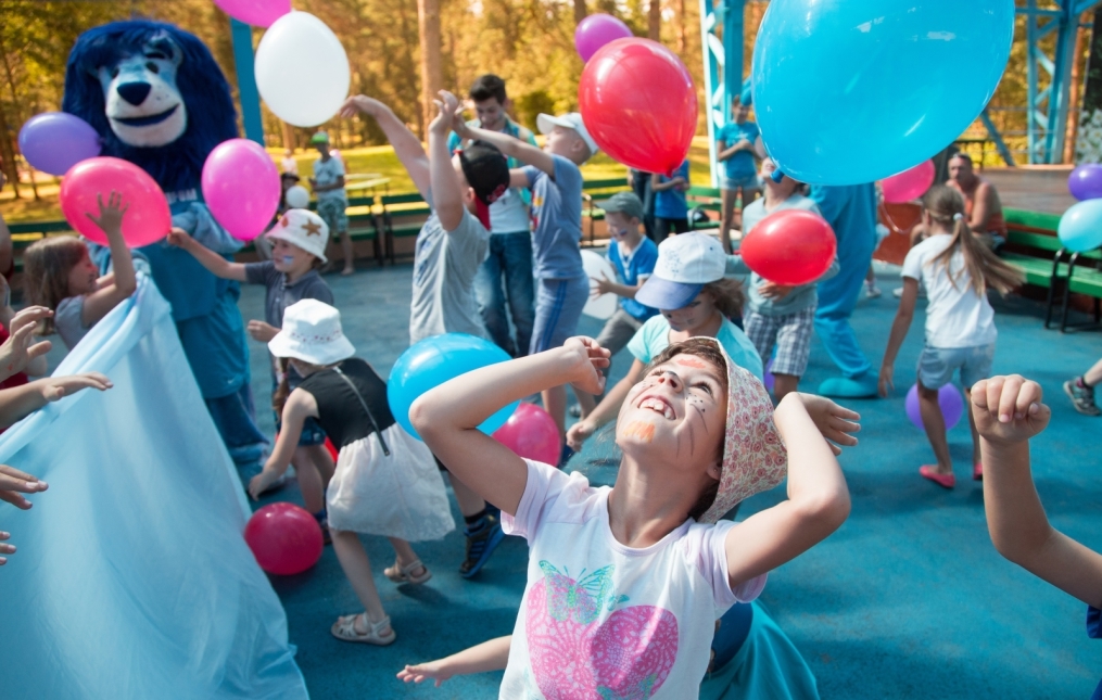 Голубой Лев посетил детский лагерь«Звездный»