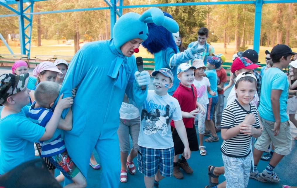 Голубой Лев посетил детский лагерь«Звездный»