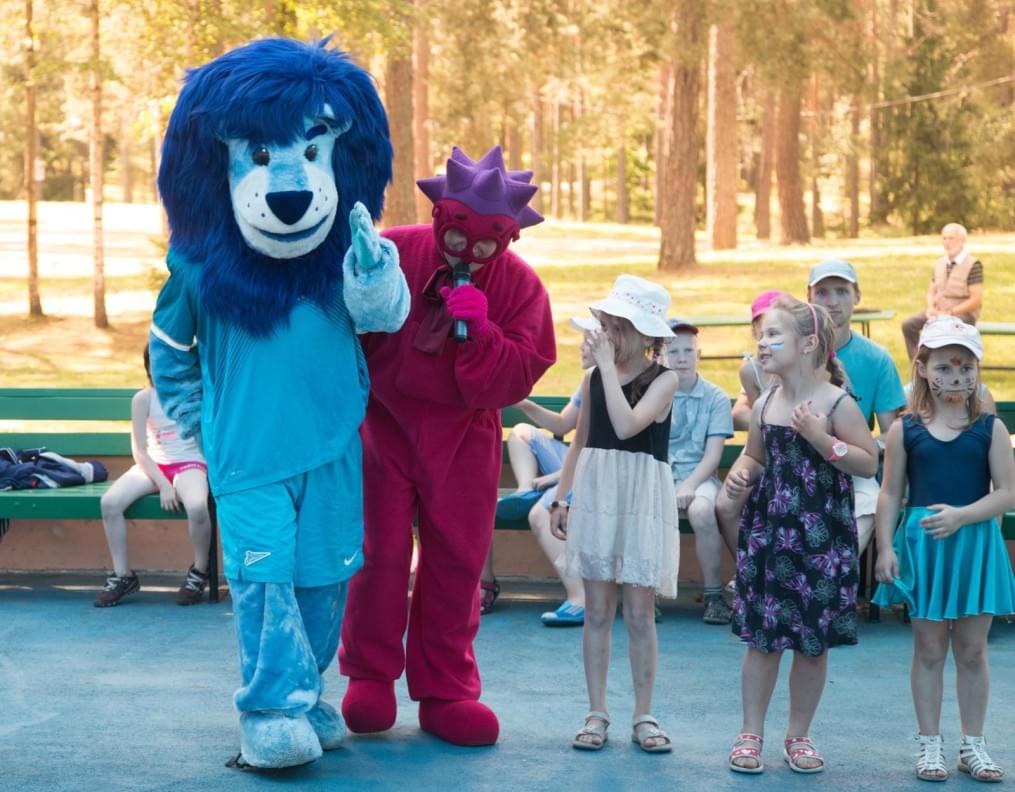 Голубой Лев посетил детский лагерь«Звездный»