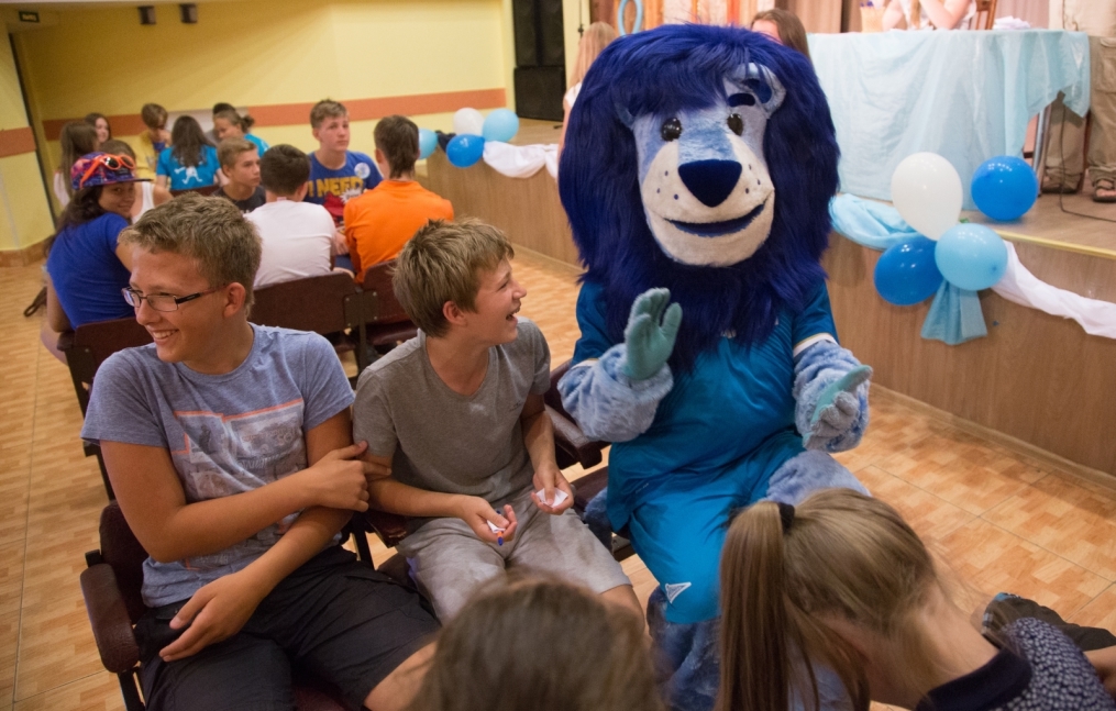 Голубой Лев посетил детский лагерь«Звездный»