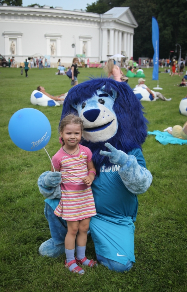 Фан-зона «Зенита» на фестивале «Усадьба Jazz»