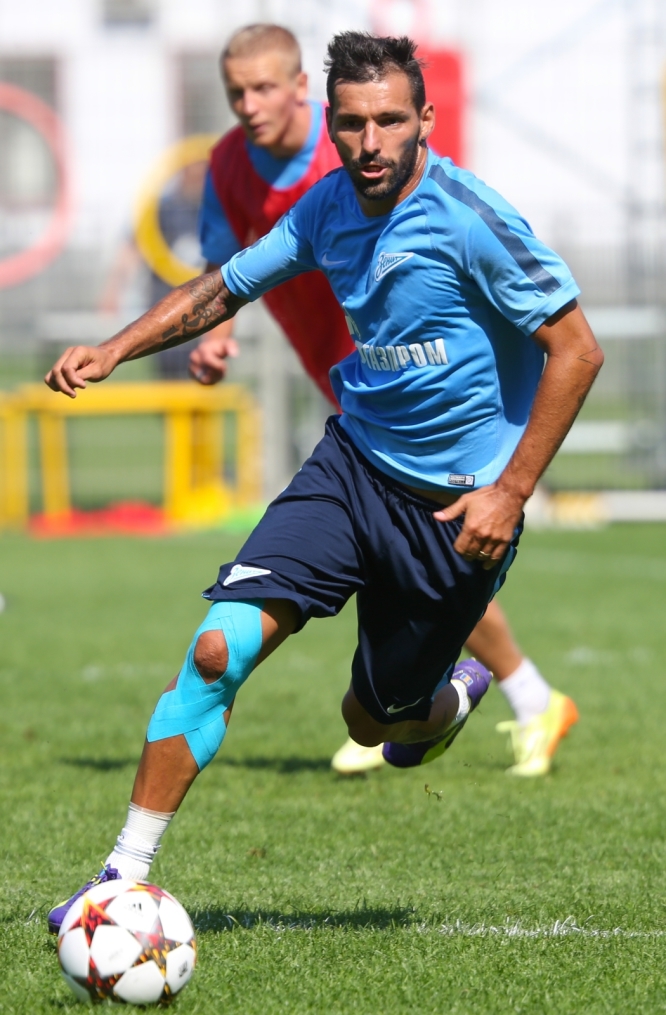 Эсекиэль Гарай, первая тренировка в «Зените»