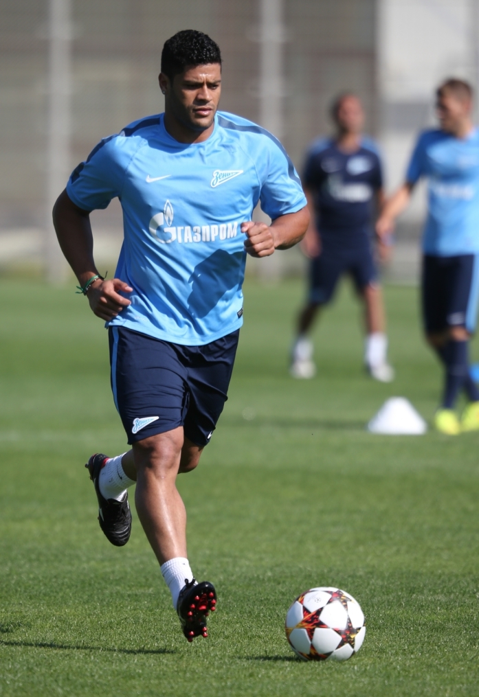 Эсекиэль Гарай, первая тренировка в «Зените»