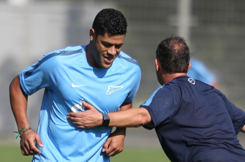 Эсекиэль Гарай, первая тренировка в «Зените»