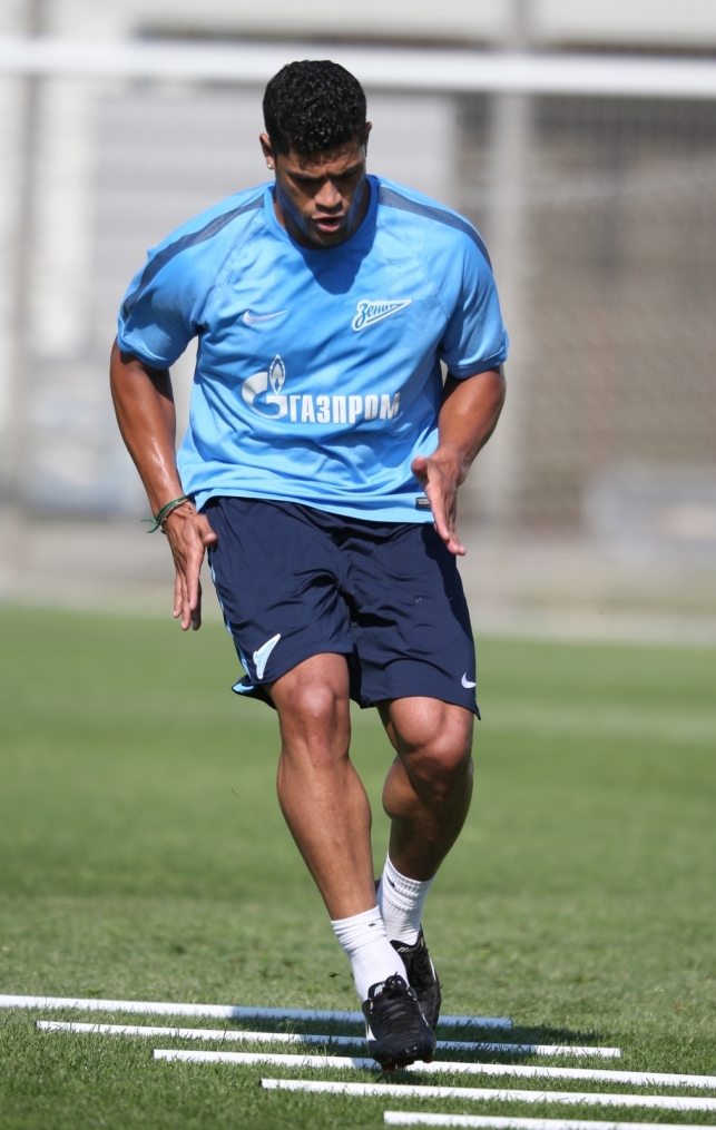 Эсекиэль Гарай, первая тренировка в «Зените»