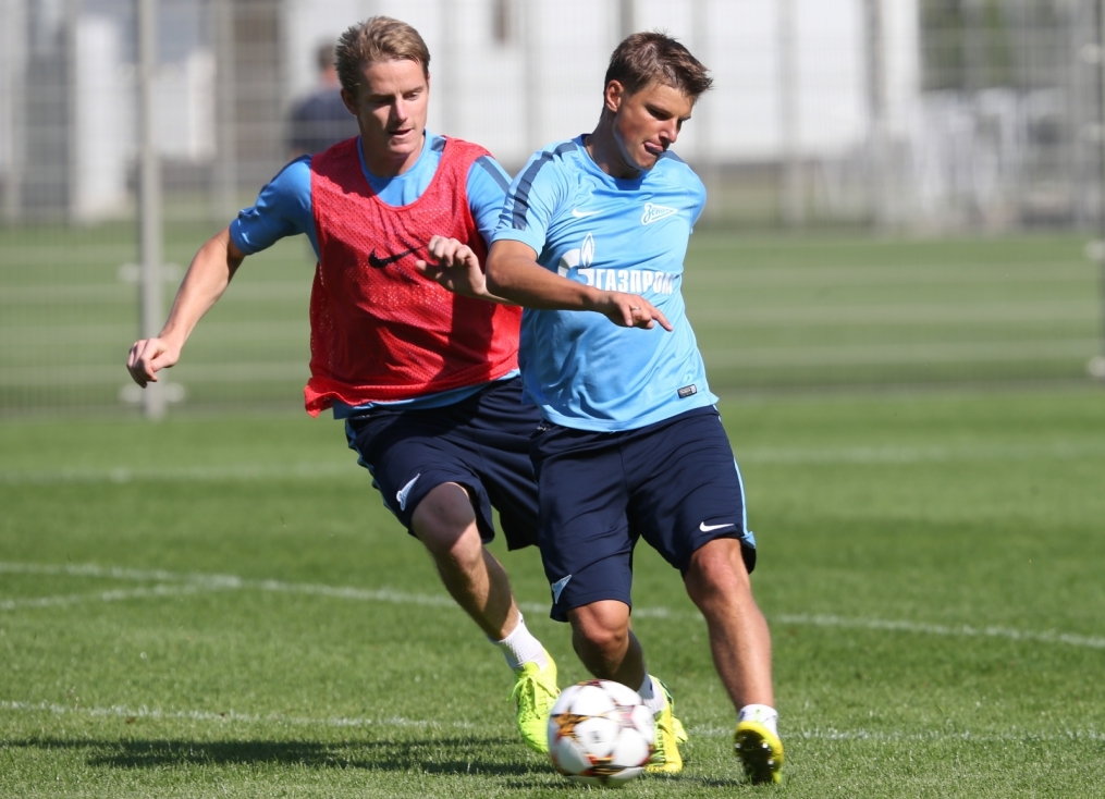 Эсекиэль Гарай, первая тренировка в «Зените»