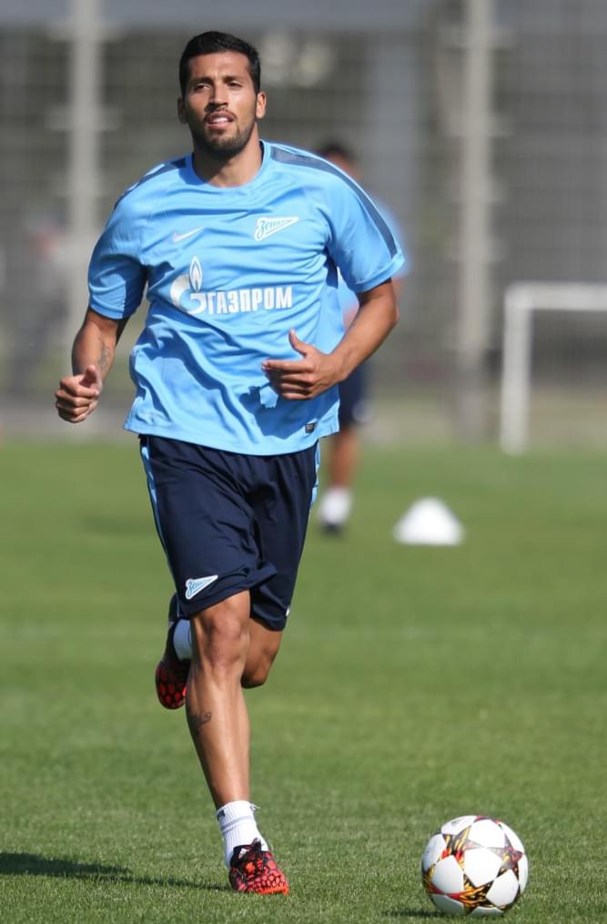 Эсекиэль Гарай, первая тренировка в «Зените»