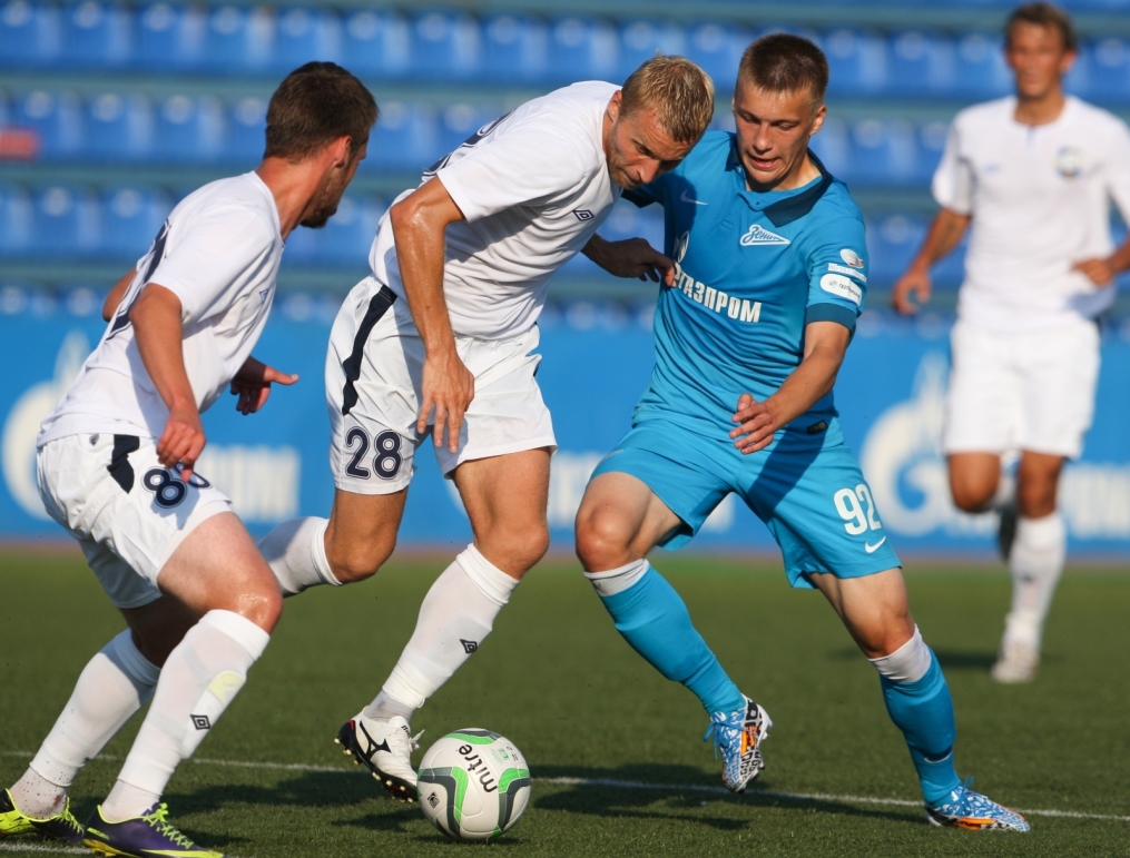 «Зенит»-2 — «Сатурн» (Раменское)