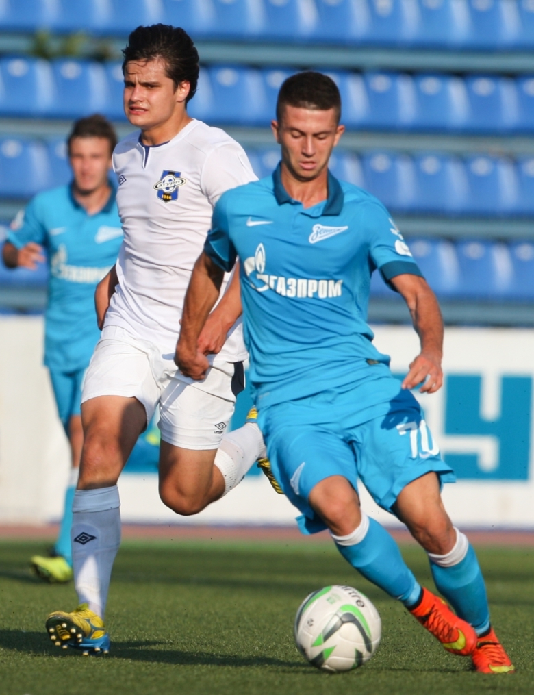 «Зенит»-2 — «Сатурн» (Раменское)