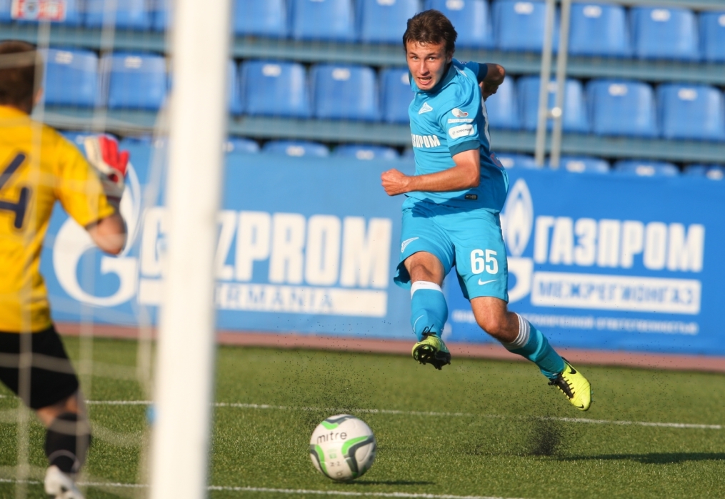 «Зенит»-2 — «Сатурн» (Раменское)