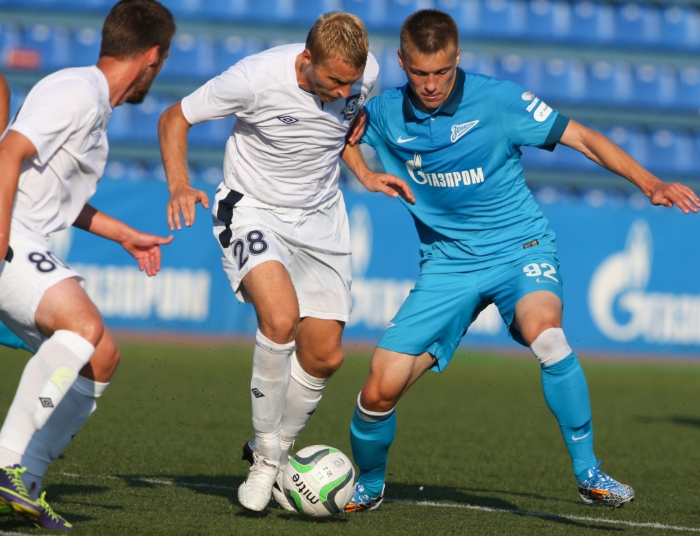 «Зенит»-2 — «Сатурн» (Раменское)