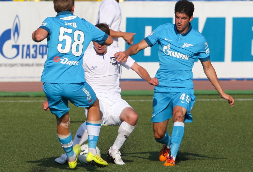 «Зенит»-2 — «Сатурн» (Раменское)