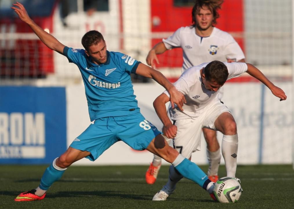 «Зенит»-2 — «Сатурн» (Раменское)