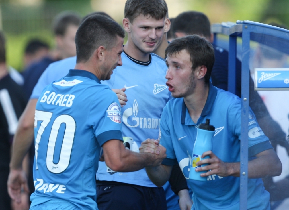 «Зенит»-2 — «Сатурн» (Раменское)