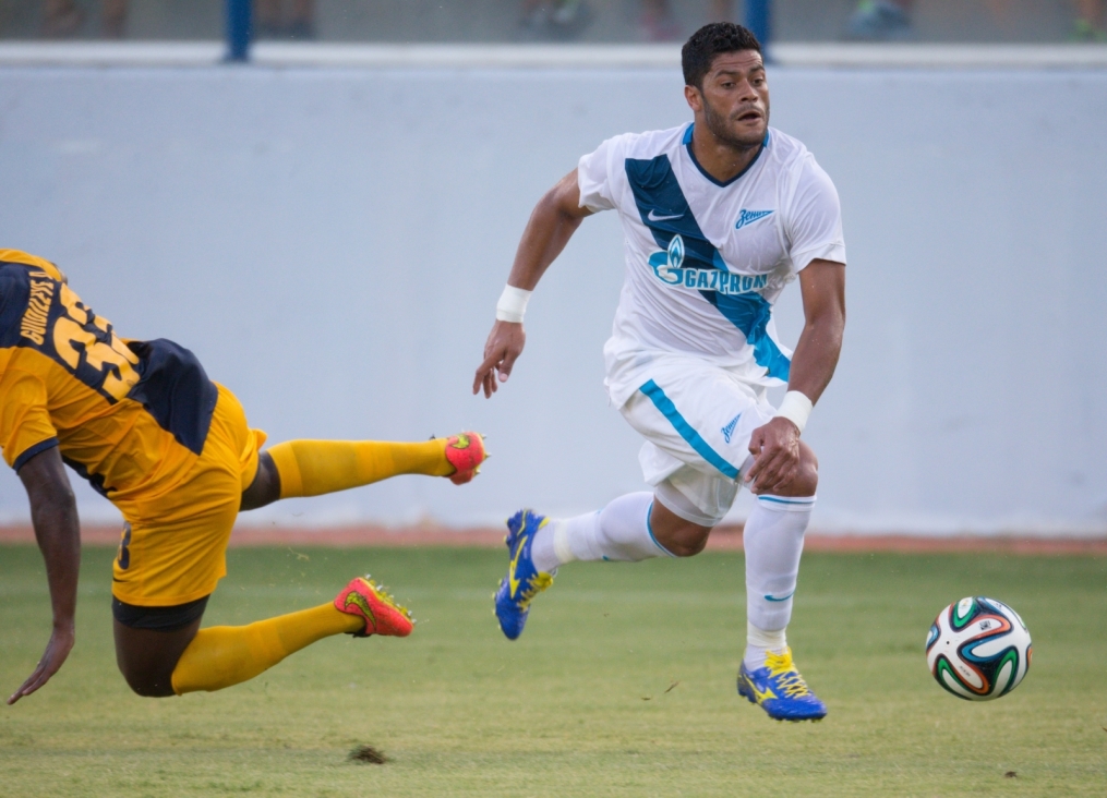 Лига Чемпионов УЕФА 2014/2015: АЕЛ — «Зенит»