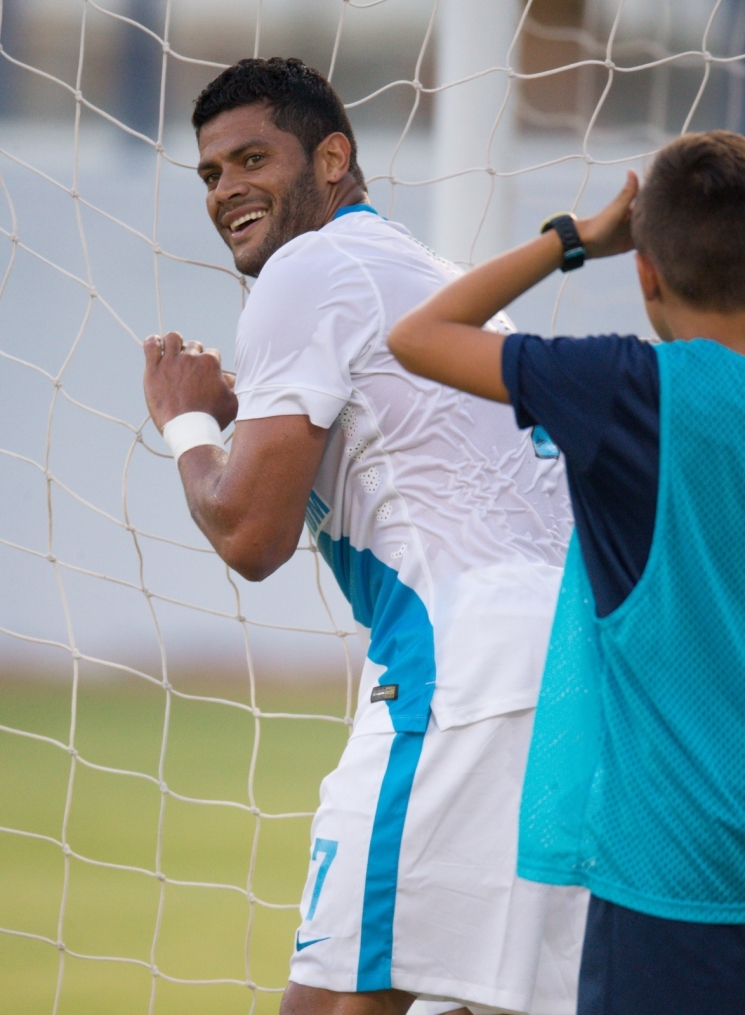 Лига Чемпионов УЕФА 2014/2015: АЕЛ — «Зенит»