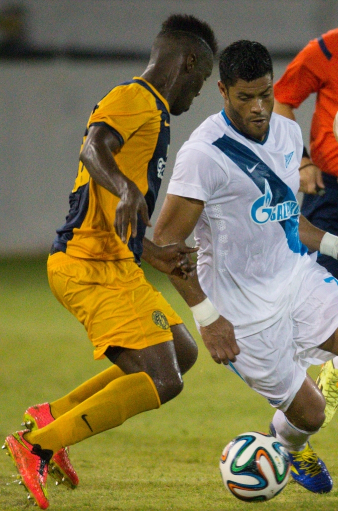 Лига Чемпионов УЕФА 2014/2015: АЕЛ — «Зенит»