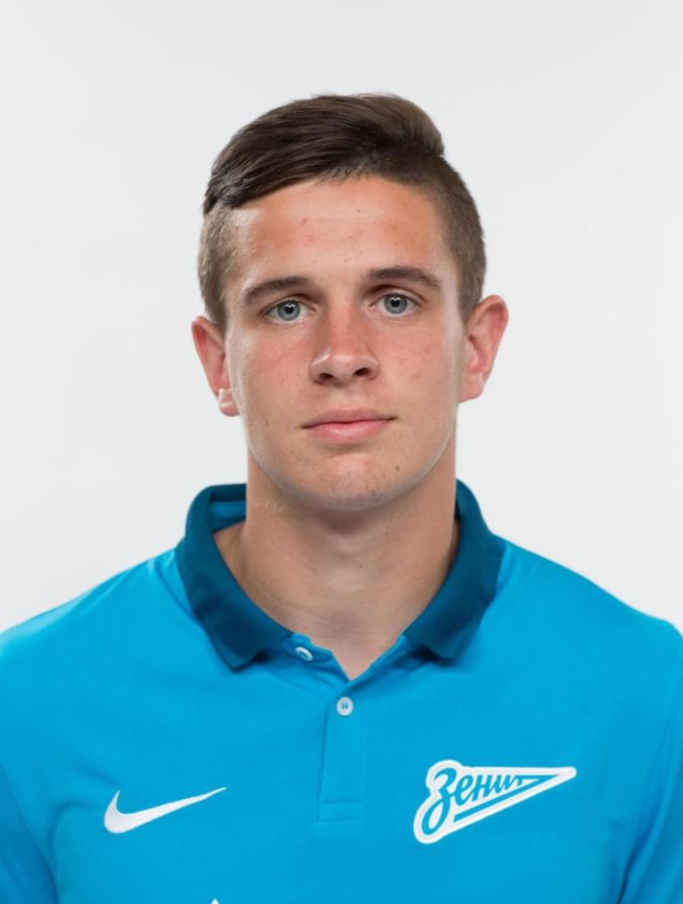 Фотосессия футболистов и тренеров молодежной команды «Зенита»