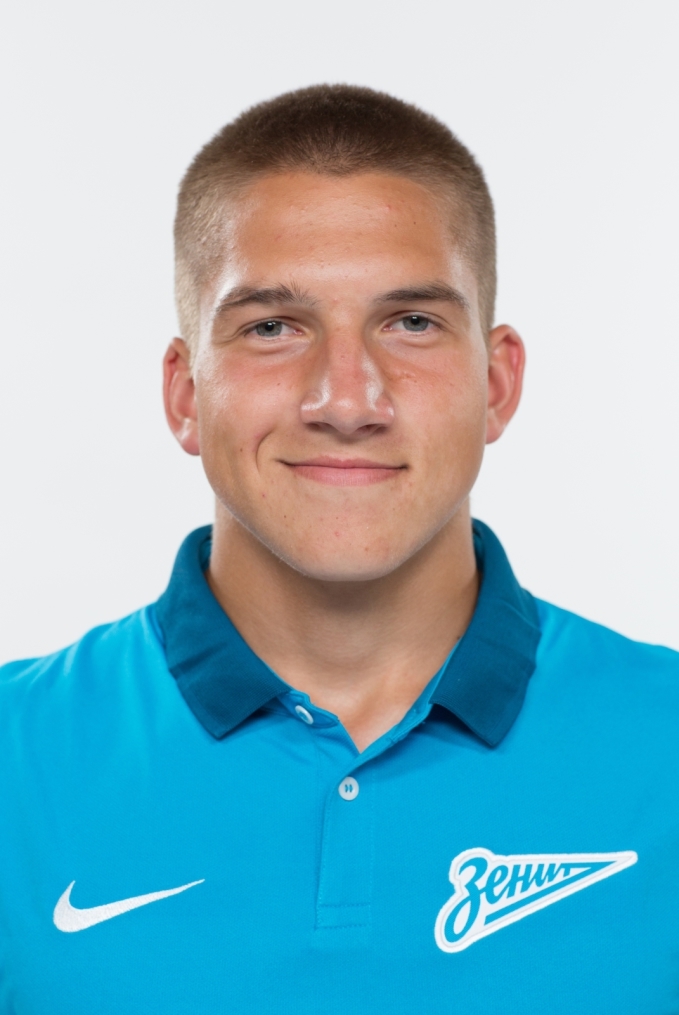 Фотосессия футболистов и тренеров молодежной команды «Зенита»