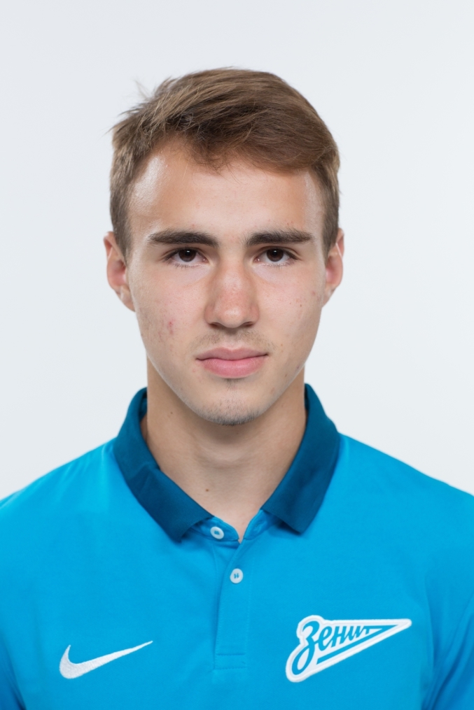 Фотосессия футболистов и тренеров молодежной команды «Зенита»