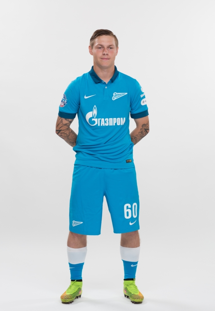 Фотосессия футболистов и тренеров молодежной команды «Зенита»