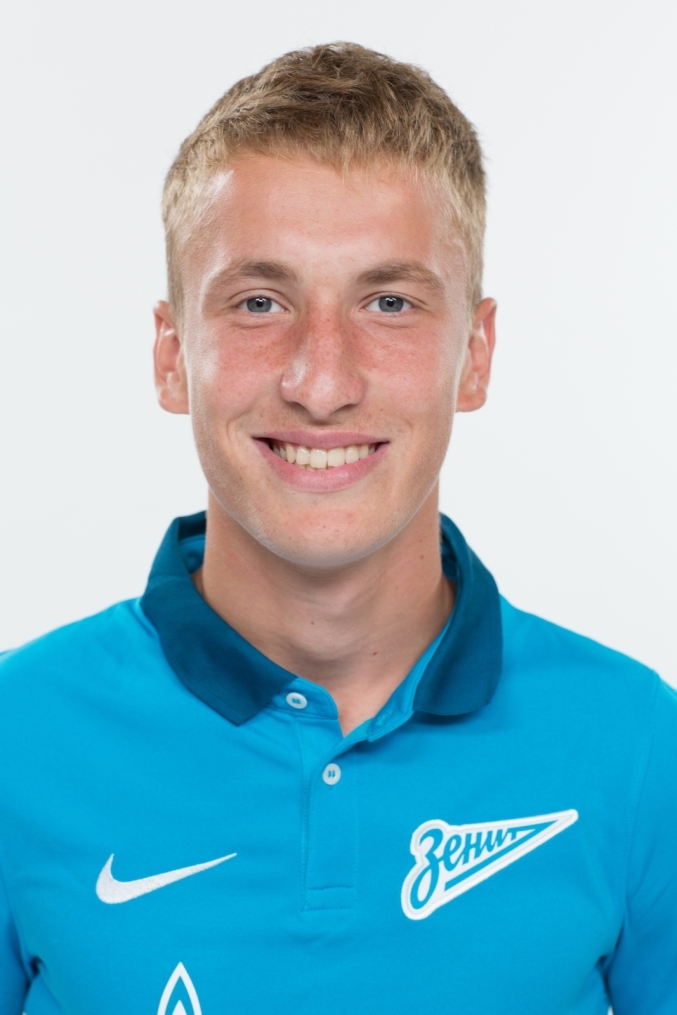 Фотосессия футболистов и тренеров молодежной команды «Зенита»