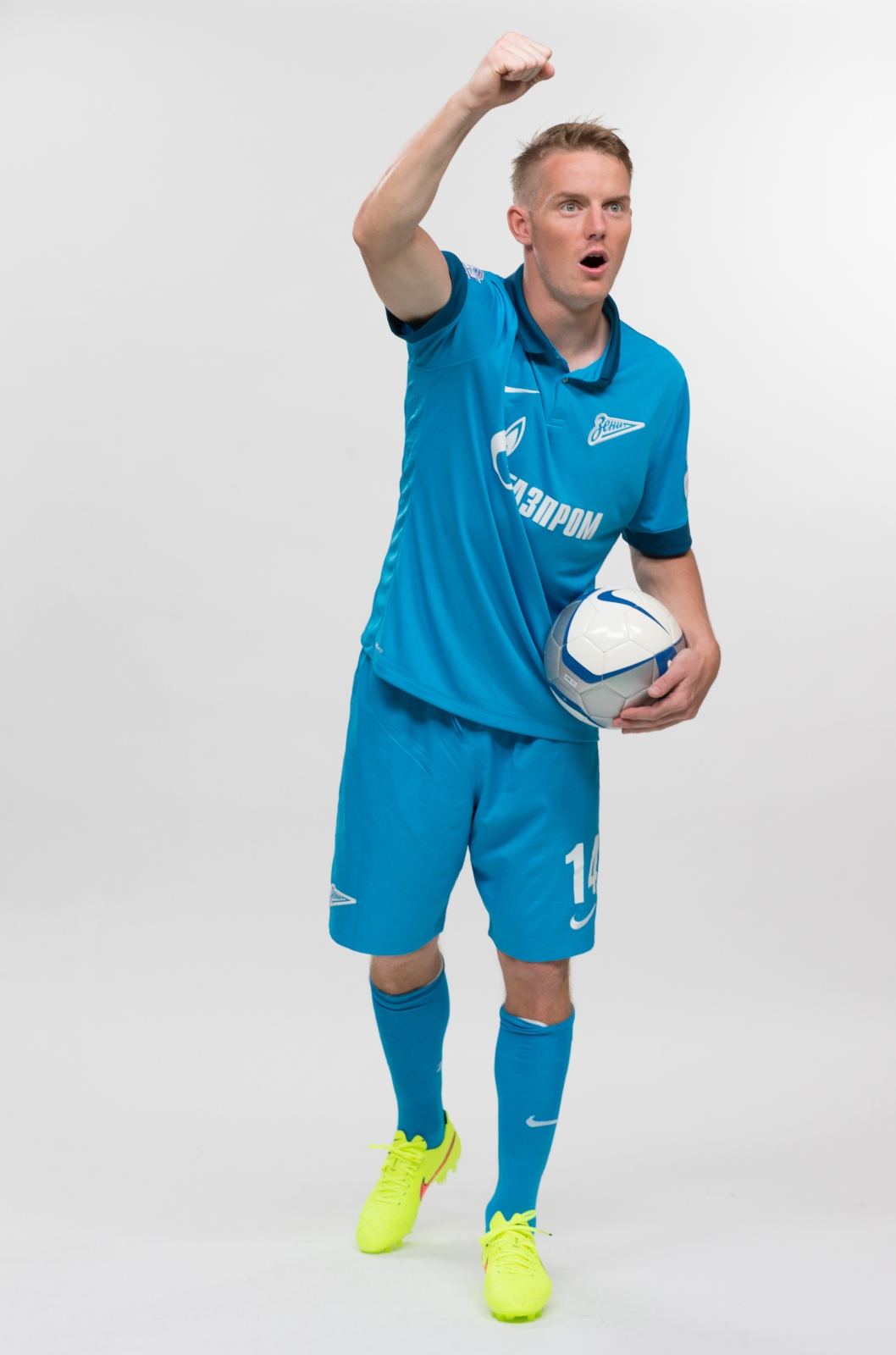 Фотосессия футболистов и тренеров основного состава ФК «Зенит» сезона 2014/2015