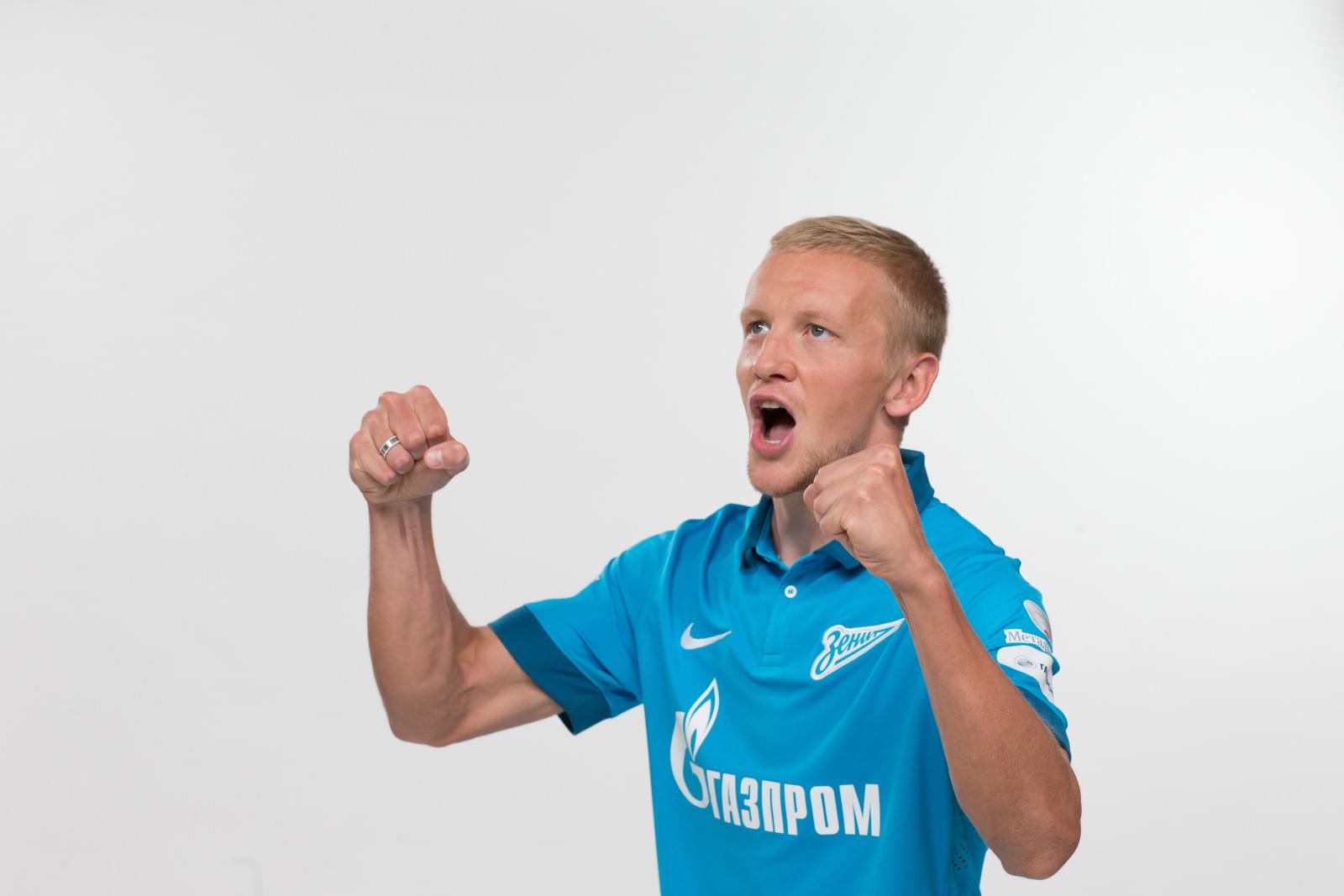 Фотосессия футболистов и тренеров основного состава ФК «Зенит» сезона 2014/2015