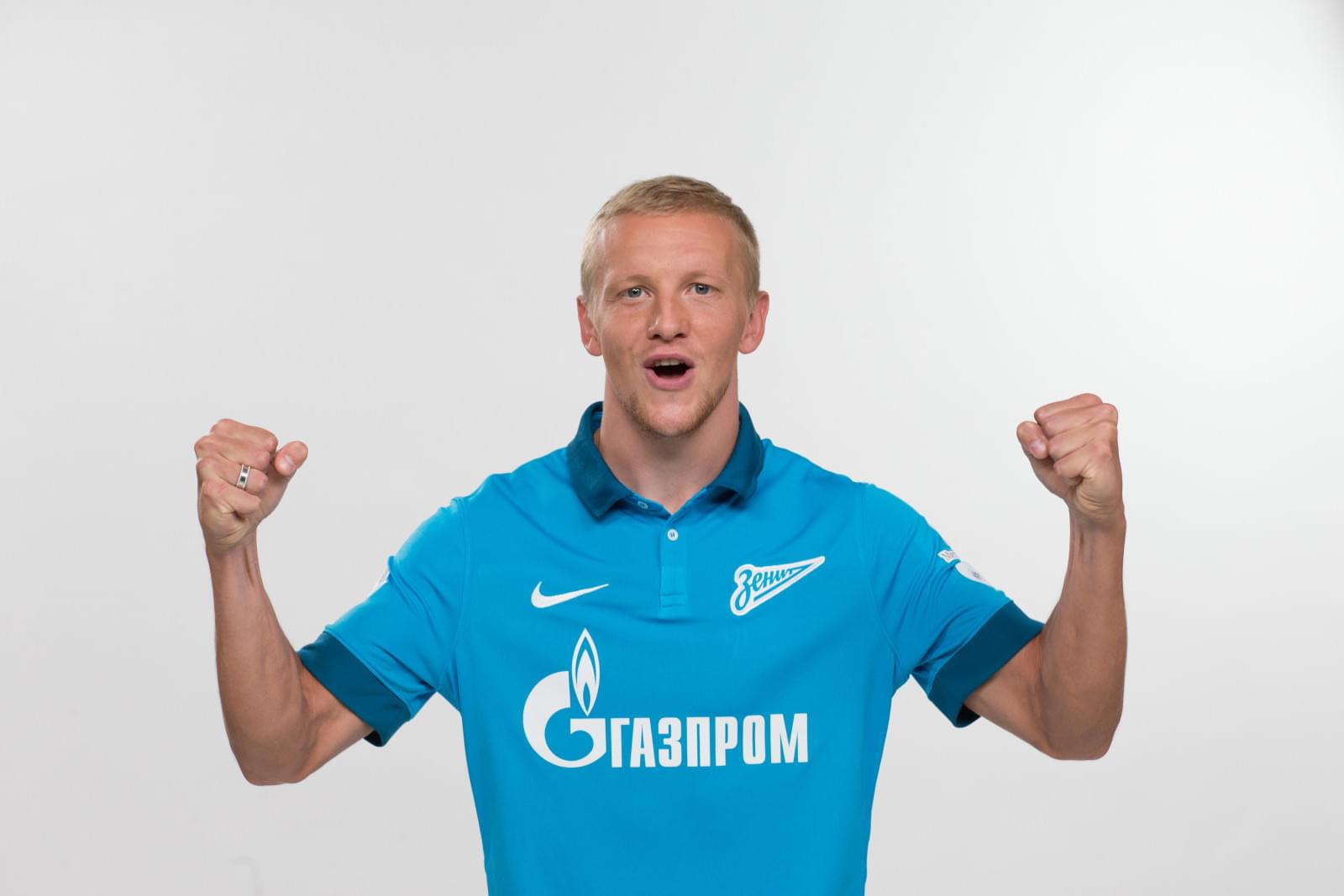 Фотосессия футболистов и тренеров основного состава ФК «Зенит» сезона 2014/2015