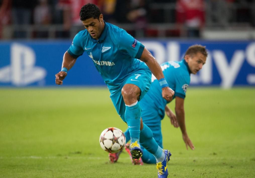 Лига чемпионов УЕФА, 2014/2015, «Стандард» — «Зенит»