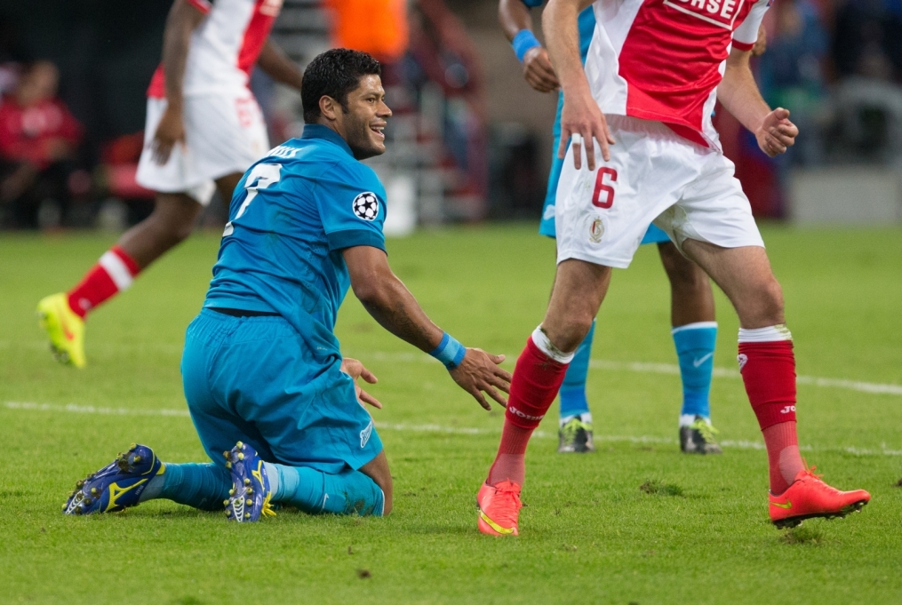 Лига чемпионов УЕФА, 2014/2015, «Стандард» — «Зенит»