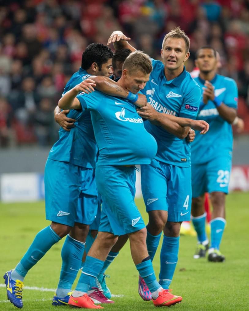 Лига чемпионов УЕФА, 2014/2015, «Стандард» — «Зенит»