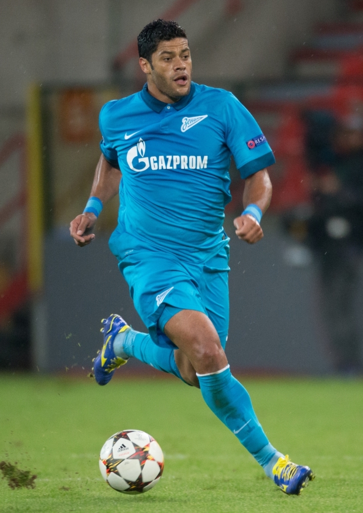 Лига чемпионов УЕФА, 2014/2015, «Стандард» — «Зенит»