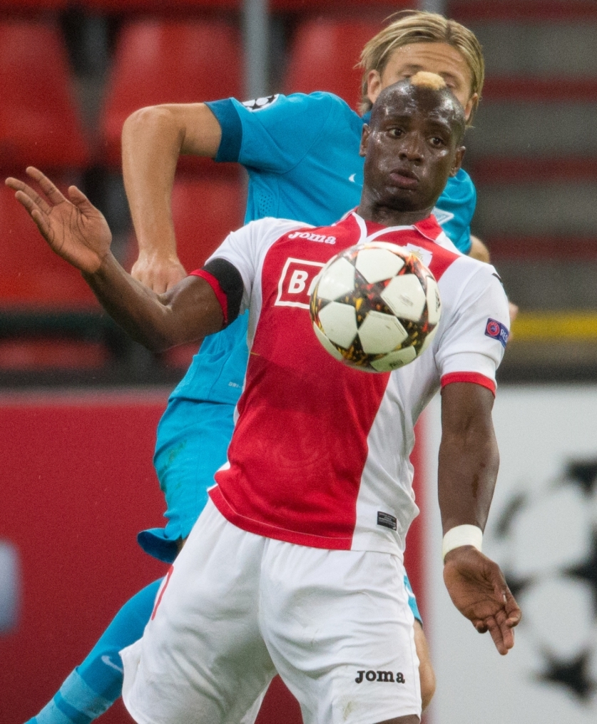 Лига чемпионов УЕФА, 2014/2015, «Стандард» — «Зенит»