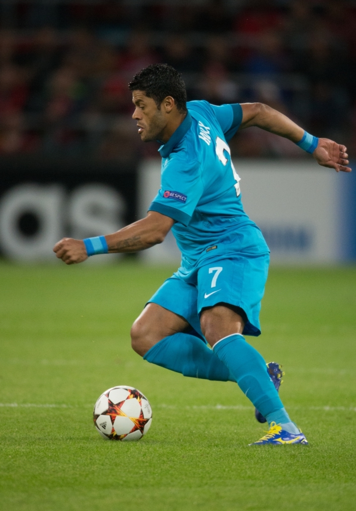 Лига чемпионов УЕФА, 2014/2015, «Стандард» — «Зенит»