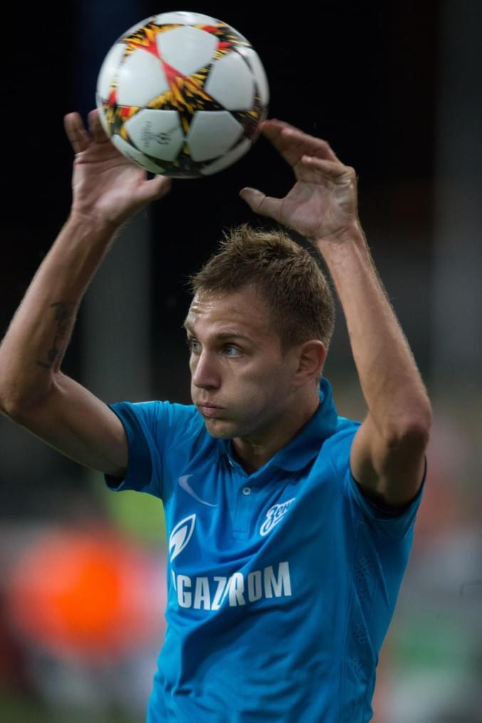 Лига чемпионов УЕФА, 2014/2015, «Стандард» — «Зенит»