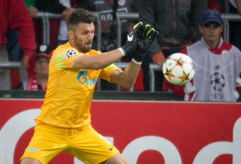 Лига чемпионов УЕФА, 2014/2015, «Стандард» — «Зенит»