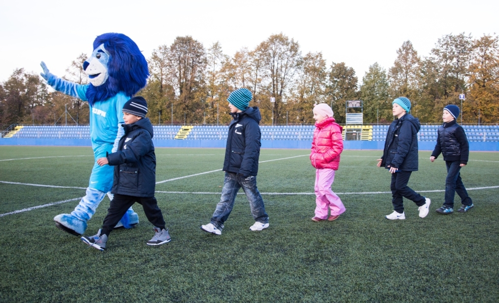 «Зенит Фан» на матче Лиги чемпионов УЕФА, «Зенит» — «Монако»