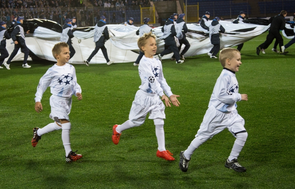 «Зенит Фан» на матче Лиги чемпионов УЕФА, «Зенит» — «Монако»