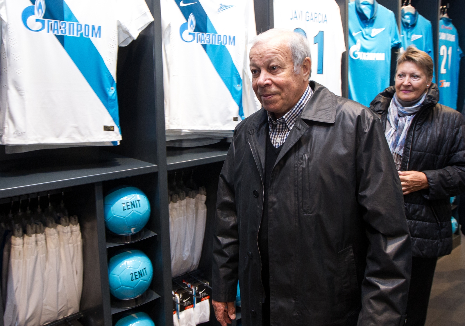 Открытие выставки к юбилею Станислава Завидонова