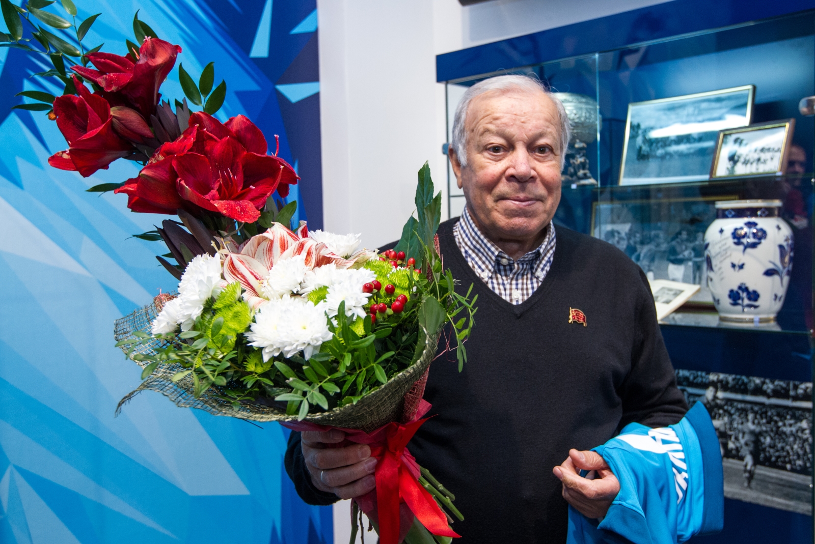 Открытие выставки к юбилею Станислава Завидонова