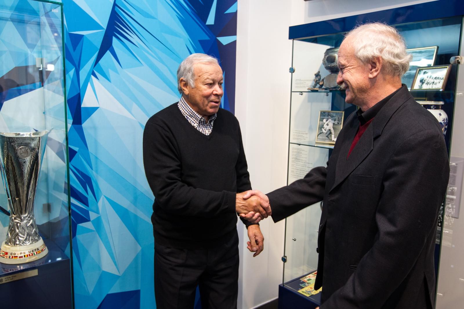 Открытие выставки к юбилею Станислава Завидонова