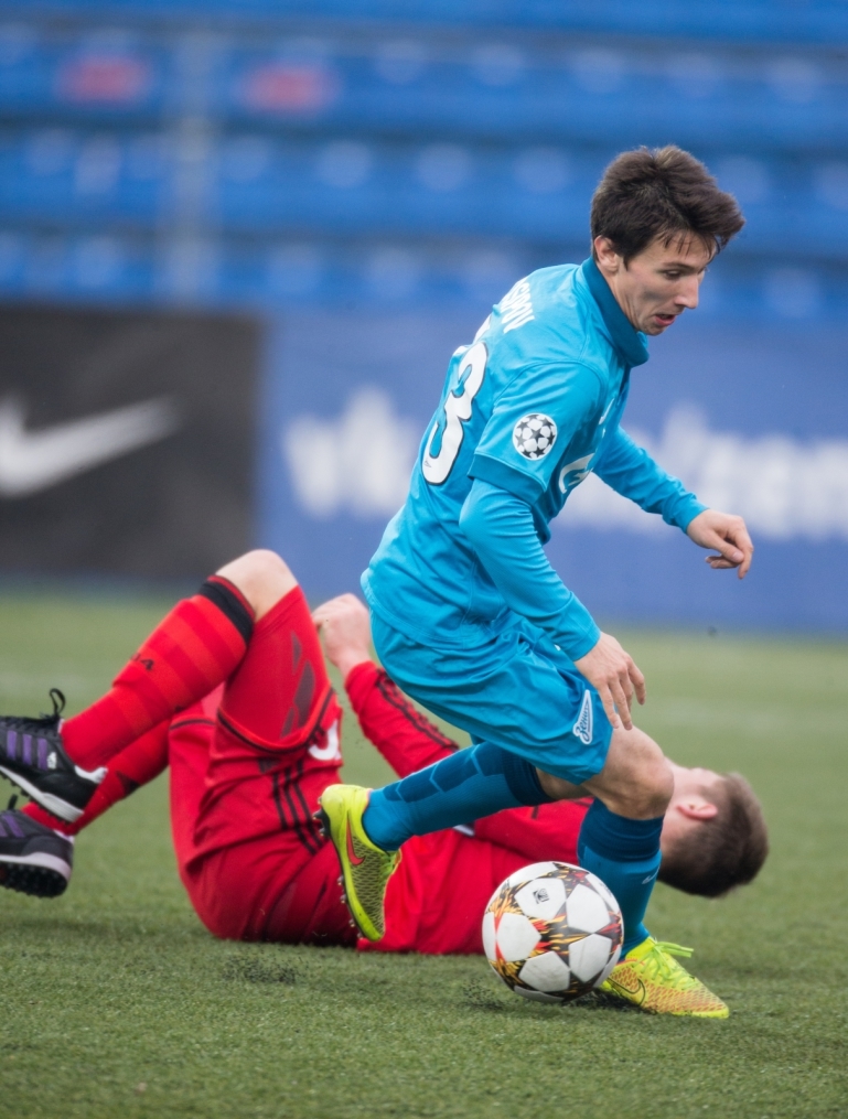 Юношеская Лига чемпионов УЕФА, 2014/15, «Зенит» — «Байер»