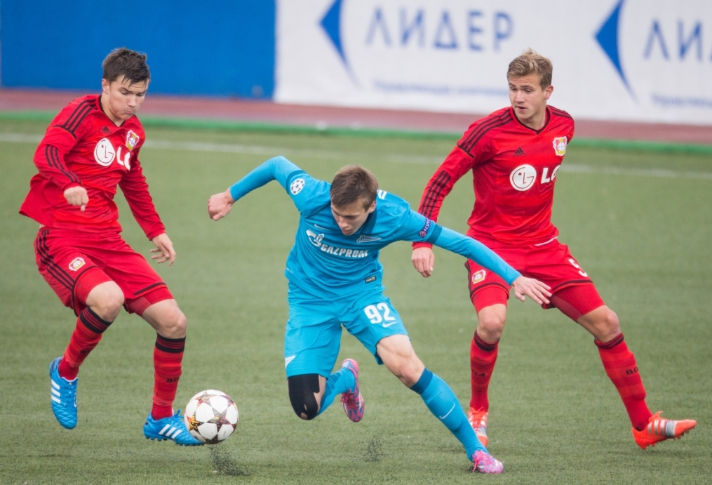 Юношеская Лига чемпионов УЕФА, 2014/15, «Зенит» — «Байер»