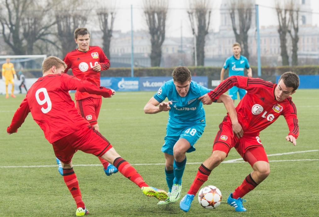Юношеская Лига чемпионов УЕФА, 2014/15, «Зенит» — «Байер»