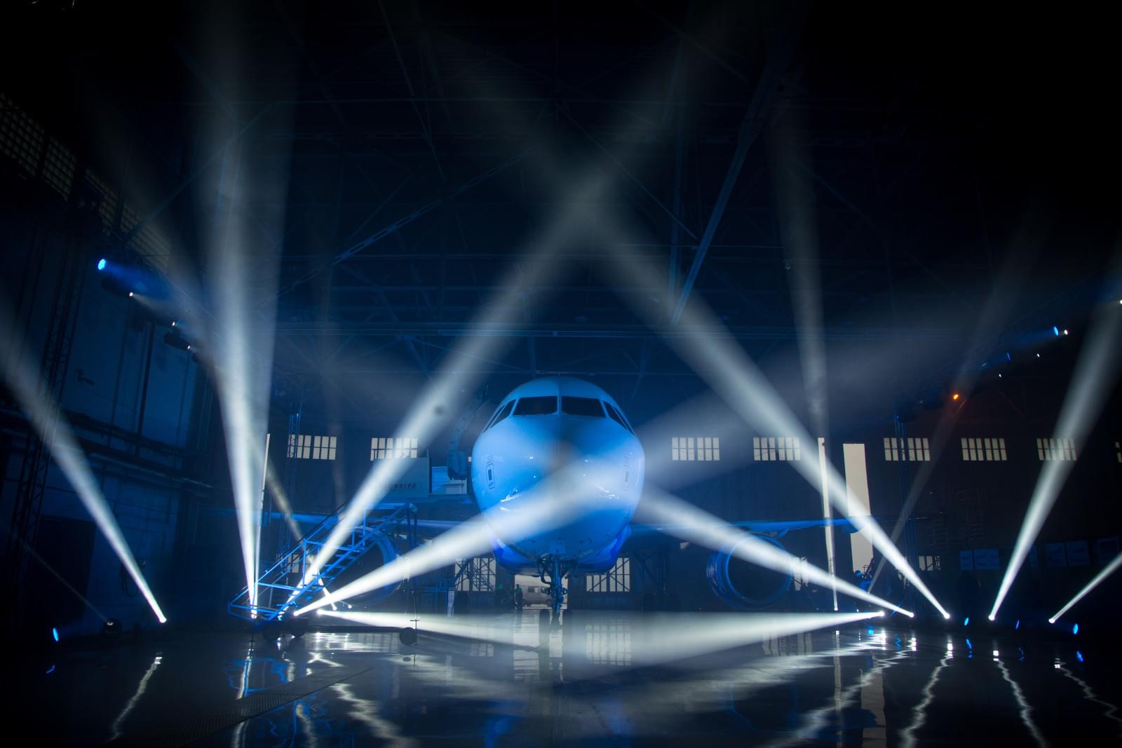 Авиакомпания «Россия» и «Зенит» представили  клубный самолет