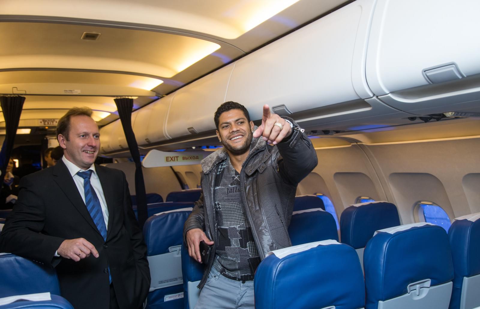 Авиакомпания «Россия» и «Зенит» представили  клубный самолет