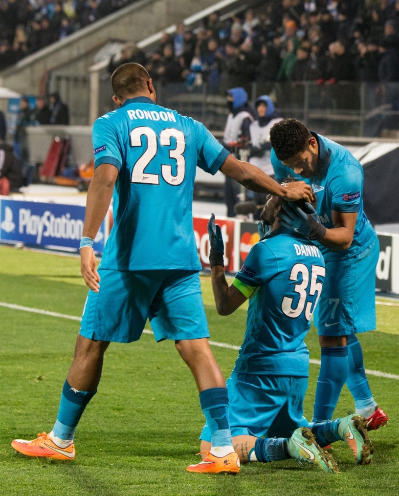 Лига Чемпионов УЕФА 2014/2015, «Зенит» — «Бенфика»