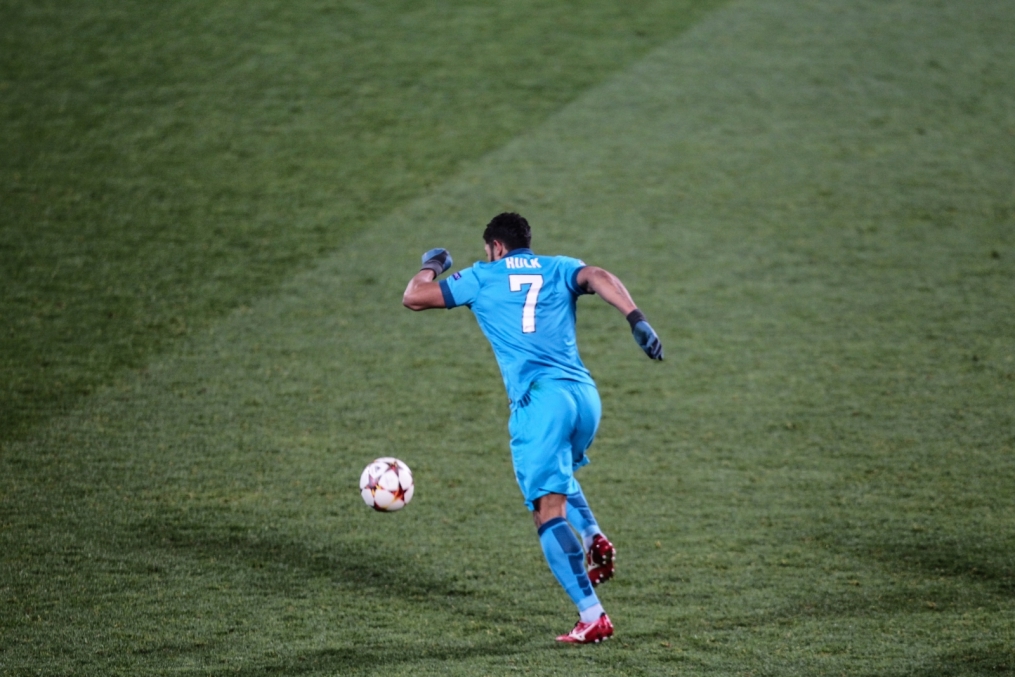 Лига Чемпионов УЕФА 2014/2015, «Зенит» — «Бенфика»